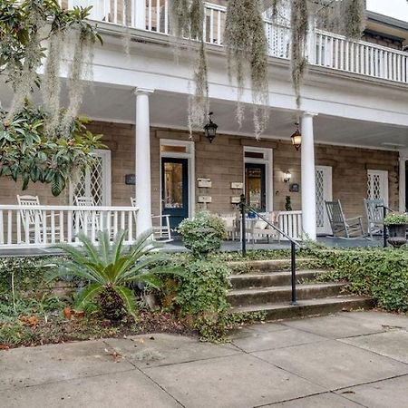 Comfortable Escape In Historic Downtown Savannah Bagian luar foto