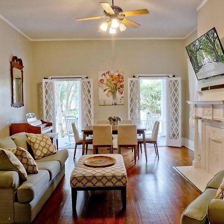 Comfortable Escape In Historic Downtown Savannah Bagian luar foto