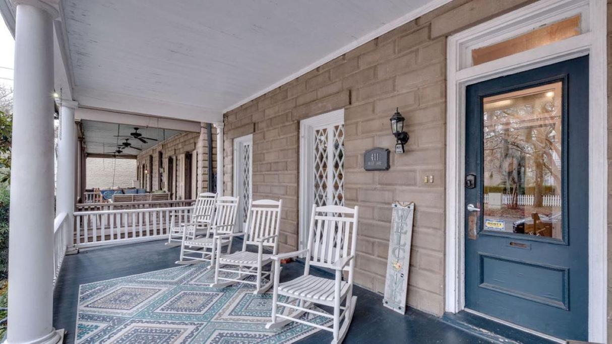 Comfortable Escape In Historic Downtown Savannah Bagian luar foto