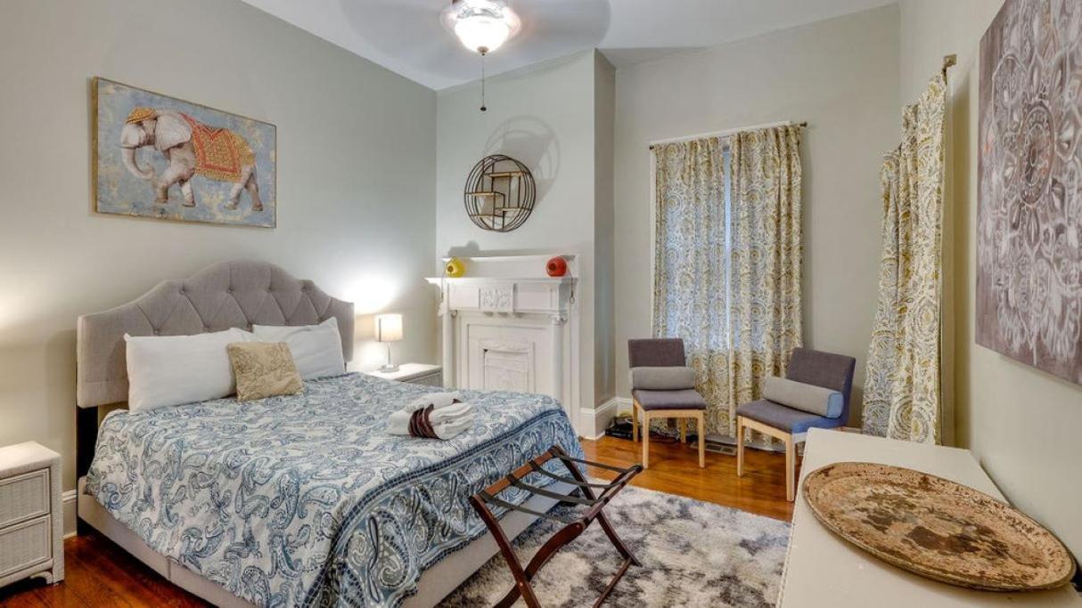Comfortable Escape In Historic Downtown Savannah Bagian luar foto